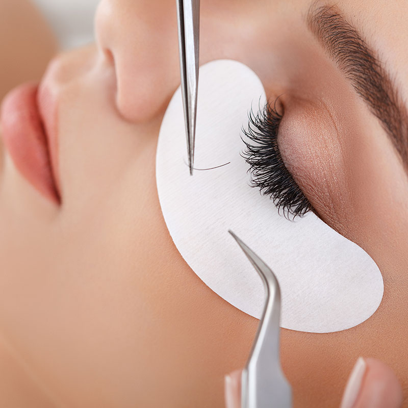 Eyelash Extensions & Lash Lifts